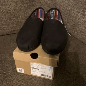 Toms Black on Black Canvas Classic Size 11 Womens Shoe
